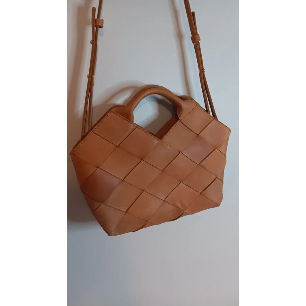 Parker Clay Acacia Woven Ethiopian Leather Hand Bag Brown With Strap